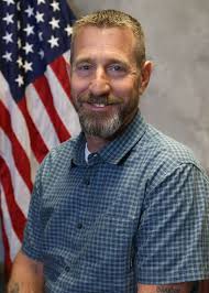 180201-N-FD113-003 SAN DIEGO (Feb. 1, 2018) Steve Kase,