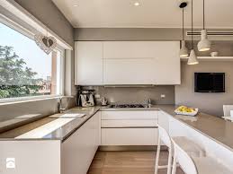 Il paraschizzi è il perfetto elemento per proteggere la tua cucina e personalizzarla decorandola secondo i tuoi gusti. Pannello Paraschizzi Cucina Leroy Merlin Homelook