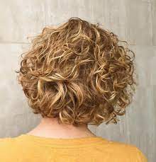 Honey Blonde Curly Bob Thin Curly Hair Curly Hair Styles Naturally Fine Curly Hair