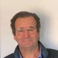 100+ perfiles de «Bernar»