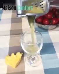 Pressez Le Maximum De Vos Fruits Video Trucs De Cuisine Trucs Et Astuces Cuisine Gadget Cuisine