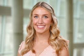 Lauren Rahman's Instagram, Twitter & Facebook