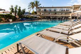 Aparthotel La Pergola Port D Andratx Mallorca Mon Hotels