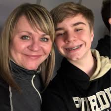 Rochelle Hightower's Instagram, Twitter & Facebook