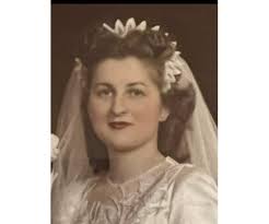 Lillian Gendron Obituary (1928