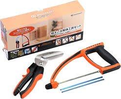 Amazon.co.jp: KAKURI MSG-050 Dismantling Tool Set (Powerful Versatile  Scissors  Multi-functional Mini Handy Saw) Tool Set, Tool Set, Carpet, ...