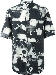 Skull, skulls, pattern, goth, emo alexander mcqueen, repeating, skull. Mcq By Alexander Mcqueen Mcq Alexander Mcqueen Monochrome Floral Print Shirt 370 Farfetch Com Lookastic