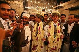 Grooms Entrance Sanaa Wedding Jpg Yemeni People Traditional Outfits Traditional Wedding Dresses