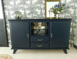 Buffet Vintage Des Annees 60 Renove Bleu Nuit Et Noir Buffet Commode Vintage Scandinave Modele De Salle A Manger Deco Ameublement Salle A Manger Vintage