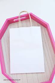 These diy treat bags are perfect for parties, trick or treat candy, and more. Hello Kitty Diy Gift Bags The Crafting Chicks