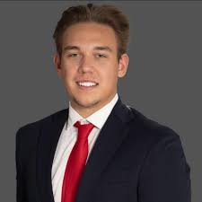 Are there multifamily properties for sale in Des Moines, Iowa?