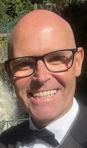 Mark Dally's Instagram, Twitter & Facebook