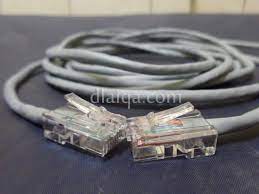 Kabel coaxial merupakan salah satu jenis kabel jaringan komputer yang klasik, dan saat ini sudah hampir tidak pernah digunakan lagi untuk penggunaan jaringan kabel pada sebuah sistem. D Laiqa Arena Transfer Data Antar Komputer Via Kabel Utp