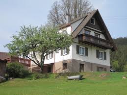 Hans bethge was a german poet whose reputation abroad rests above all on the versions of tang dynasty poetry set in gustav mahler's das lied von der erde. Ferienwohnung Haus Dieterle Schonmunzach Frau Evelyn Mahler