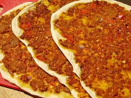 Lahmacun Ein Schones Rezept Aus Der Kategorie Geflugel Bewertungen 106 Durchschnitt O 4 5 Lahmacun Rezept Rezepte Turkisches Essen Rezepte