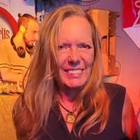 100+ "Staker" profiles