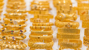 The price of gold fell