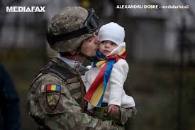 Bucurestiul si alba iulia vor fi, duminica, de ziua natioanala, in lumina reflectoarelor, insa in intreaga o ceremonie militara si religioasa de depuneri de coroane si jerbe de flori se va desfasura la mormantul ostasului necunoscut din parcul carol i. Parada De 1 Decembrie 2019 Video Cele Mai Importante Momente De La Defilarea MilitarÄƒ De La Arcul De Triumf