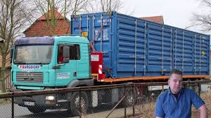 With a gasket and four locking tabs on all sides, snapware total is absolutely airtight. Ein Seecontainer Zum Gartenhaus In 3 Schritten