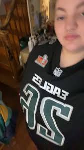 AHHHHH guys I got my first eagles jersey ever today 🥳🦅💚 now I finally  have a jersey to wear