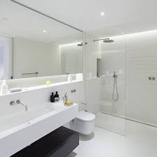 In many houses, windows for bathrooms often seem like an afterthought with many designers and homeowners opting for bathrooms without any windows. 11 Times Windowless Bathrooms Have Worked Houzz Uk