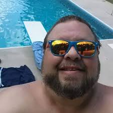 Tony Poore's Instagram, Twitter & Facebook