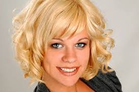 Lindsay Krug's Instagram, Twitter & Facebook