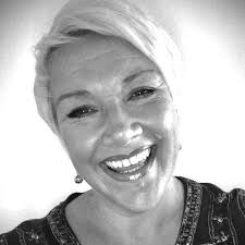 Are there any group weight training classes for older ladies in Ormskirk?