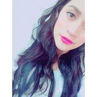 Lilian Tapia's Instagram, Twitter & Facebook