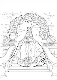 The only difference between them it's their hair color: Princess Barbie Coloring Pages Printable