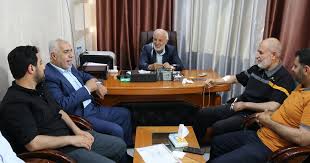 نواب محافظة غزة يلتقون رئيس بلدية النصيرات التقى نواب كتلة التغيير والإصلاح في محافظة غزة رئيس بلدية النصيرات أ موسى جبر وذلك للاط Talk Show Blog Posts Blog