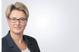 Bardziej szpeci niż zdobi