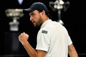 Это выдающаяся победа, но я пытаюсь говорить объективно, — сказал тарпищев «сэ». Aslan Karacev Proigral Novaku Dzhokovichu V Polufinale Australian Open Chempionat