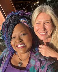 Shannon “QueenShanShan” (@queenshanshan) • Instagram photos and videos