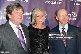 200 Laurie Burrows Photos & High Res Pictures