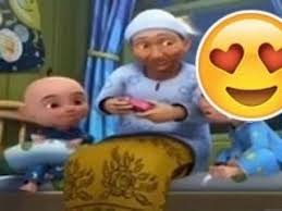 Hingga pertengahan bulan mei, tiga episode ditayangkan (termasuk tayangan ulang) setiap minggu pada senin hingga sabtu, jam 7 malam, diikuti siaran tiga dalam satu pada minggu. Upin Ipin 2016 Opah Hidup Lagi Video Phoneky
