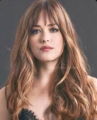 Feb 14, 2021 · capelli lunghi rossi legati sulla nuca con frangia pari dall'effetto wispy bangs. 27 Idee Su Frangia Lunga Frangia Frangia Lunga Tagli Di Capelli