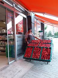 Eskisehirdeki En Gozde Marketlerden Biri Olan Sihhiye Migros Mjet De Cok Guzel Nektarlar Var Migroseskisehir Icanadolubolge Migros Mmmigro Meyve Seftali
