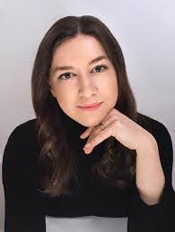 Brianna Shea's Instagram, Twitter & Facebook