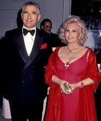 Prinz von anhalt (né hans robert lichtenberg), who married gabor in 1986 when she was 70 and he 43, separately told the news. Frederic Von Anhalt Findet Dildos Von Zsa Zsa Gabor Leute Bild De