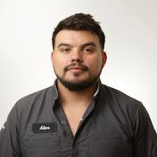 Alex Torrez's Instagram, Twitter & Facebook