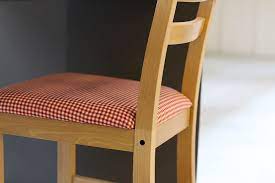 Je me suis dit que je m'embarquais dans un truc un peu trop compliqué pour mes compétences et mon matériel disponible. Tuto Comment Refaire L Assisse D Une Chaise M6 Deco Fr