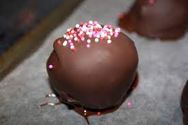 Gluten free cake pops betty crocker. Gluten Free Cake Balls I M A Celiac