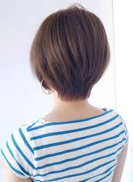 ショートヘア 小顔に見えるすっきり耳かけショートボブ ramie ginzaの髪型 ヘアスタイル ヘアカタログ 2019秋冬 耳かけショート ショートボブ ボブ 30代