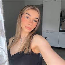 Alexandra Constantin