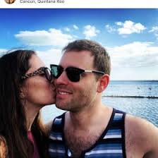 Dana Nave's Instagram, Twitter & Facebook