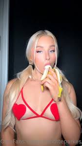 Charlotte Parkes Sucking Banana Wearing Red Bikini Onlyfans Leaked Video