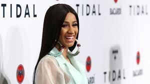 Rapper cardi b ventures outside her comfort zone to take on a series of odd jobs and tasks. Tak Sengaja Unggah Foto Topless Di Media Cardi B Dulu Aku Stripper