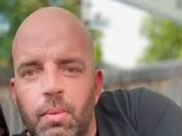 MANDEL: Killer (Johnathon Kozuch) of beloved construction worker (Floreano  Lopes) gets life, no parole for 12 years : r/CrimeInTheGta