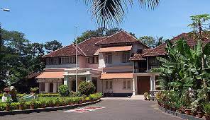 Kerala chief minister pinarayi vijayan on wednesday strongly defended the move to pass a resolution against the citizenship amendment act (caa). Cm Pinarayi Moves Into Official Cliff House Ezhava International